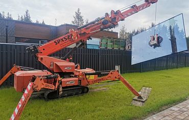 Остекление мини-краном и вакуумным захватом Arlifter GS-500